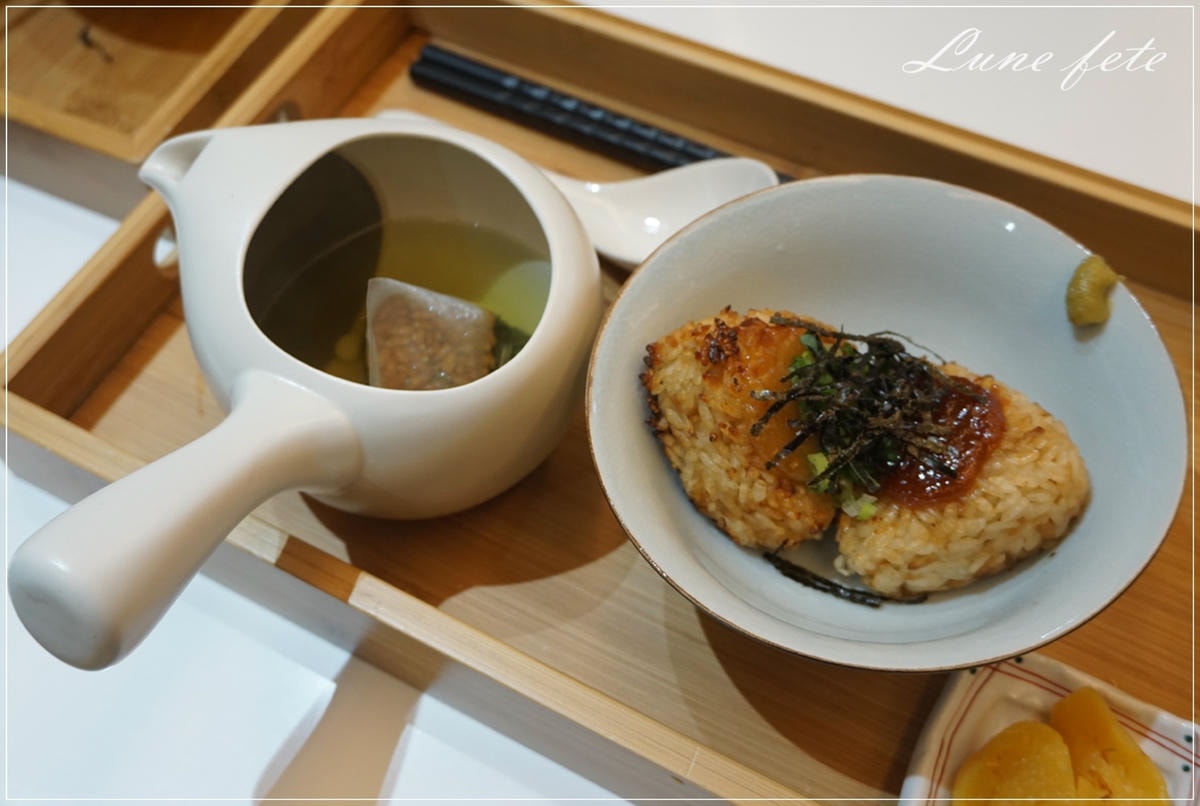 辻利茶舖 日式烤飯糰 茶泡飯 辻利茶舖 日式烤飯糰 茶泡飯