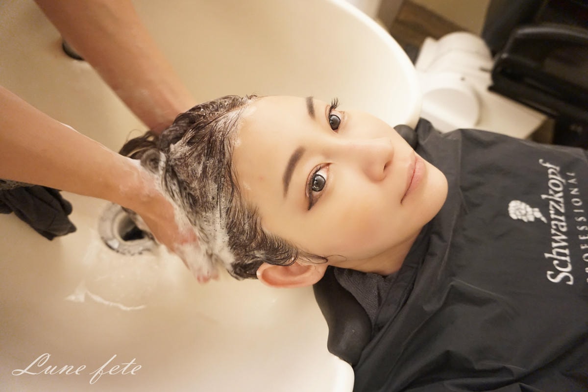 「Moon Hair Studio」