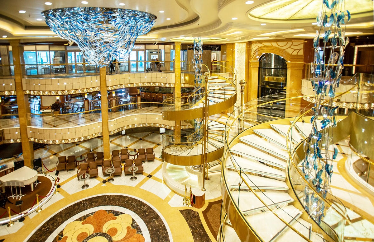 盛世公主號 Majestic Princess m1.jpg CqAvioZQ.jpeg