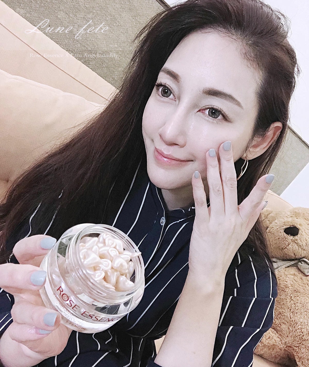 [2020年度保養推薦] ROSE ESSENCE 玫瑰精萃高效保濕修護膠囊   少女心大噴發 美顏美髮均適用好聞的香氣與高吸收度 使用起來倍感療癒 #膠囊 #換機肌膚保養 #保養品推薦 #玫瑰精萃高效保濕修護膠囊 #精萃膠囊 #多效合一 #全膚質適用 本篇有抽獎活動 請見文末活動辦法 
