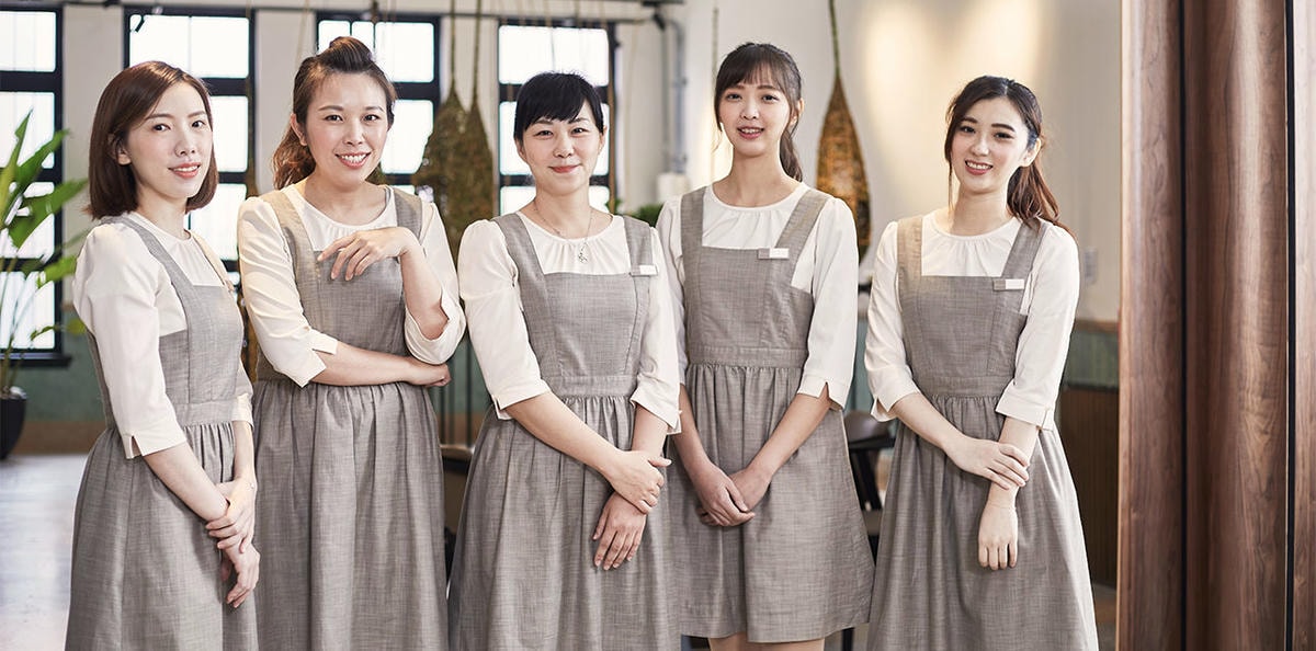 index-service-pic.jpg #Rivon#禮坊#高雄景點#美食#文青#taiwan#kaohsiung#interiordesign#喜餅#foodie#法式甜點#france#love#dessert#wedding