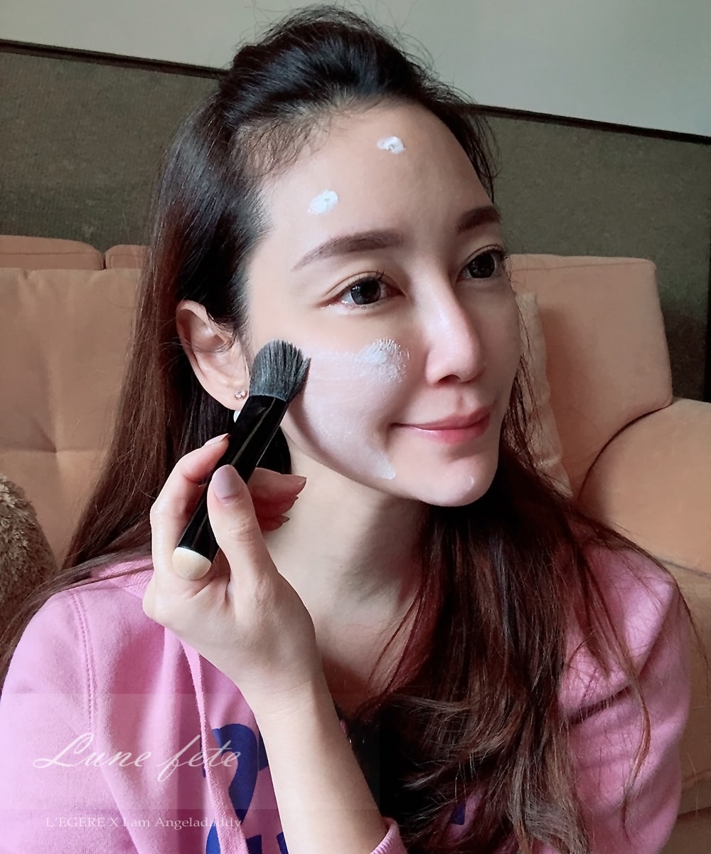 IMG_1193.JPG提亮又能美白! L’EGERE蘭吉兒 美白安瓶素顏霜,氣色秒發光!!