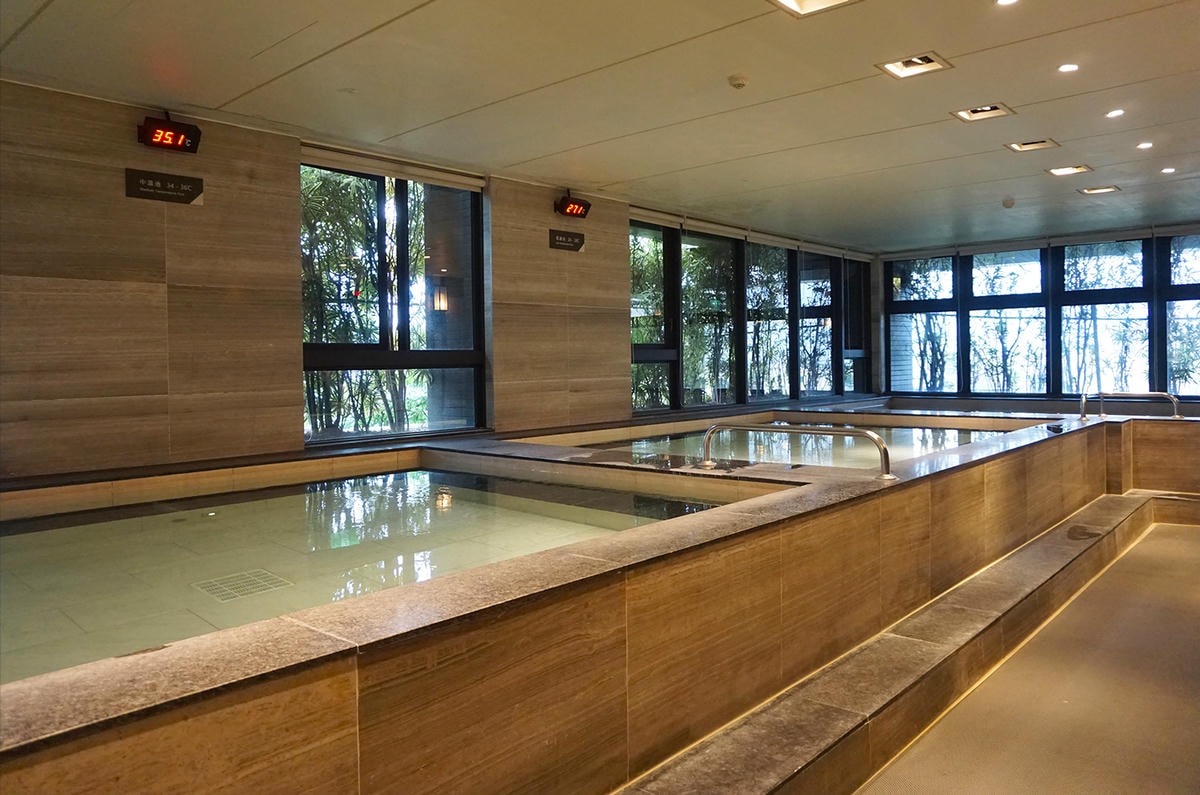 [宜蘭101飯店推薦]宜蘭村却國際溫泉酒店Cuncyue Hot Spring Resor 突破宜蘭天際線 盡享五星級高雅奢華 東西匯美饌 宜蘭101高空酒吧百萬夜景VIEW 給你不同以往的震撼與感動!DSC05029