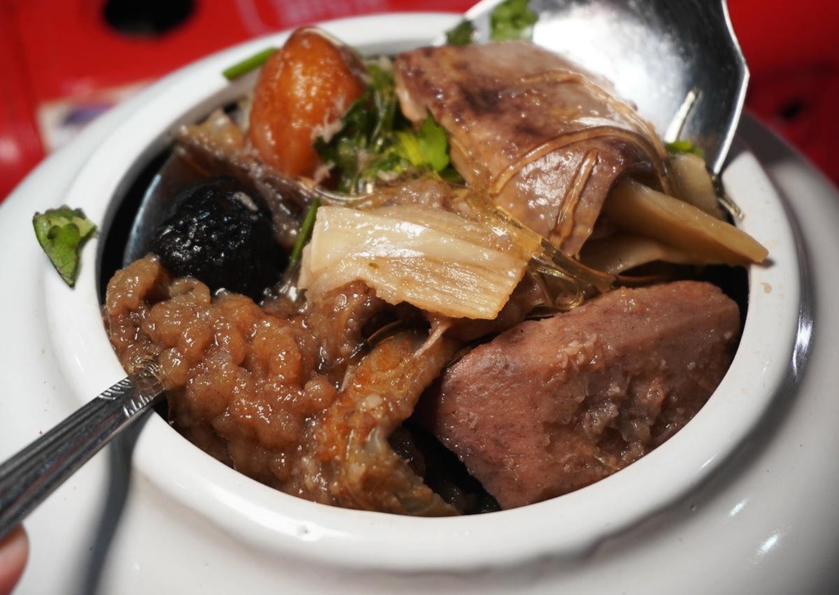 2023台北年菜推薦 新店宸軒園年菜、尾牙、春酒辦桌、外燴推薦 11道澎湃菜色 套餐單點都Ok 現在就預定單點大熱門: 秘制德國豬腳 把美味帶回家!