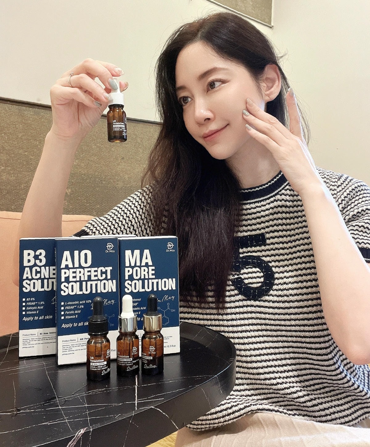 Dr.May 美博士精華推薦: B3抗痘精華、AIO美白精華 Dr.May美博士,dr.may美博士評價,四大精華,B3抗痘精華,AIO美白精華,ACE撫紋精華,MA杏仁酸精華,無水精華,美博士好用嗎,杏仁酸,微酸保養,秒白精華,美博士專利成分,保養品推薦,煥膚精華推薦,精華液推薦,抗痘,美白,淡斑,粉刺,抗老