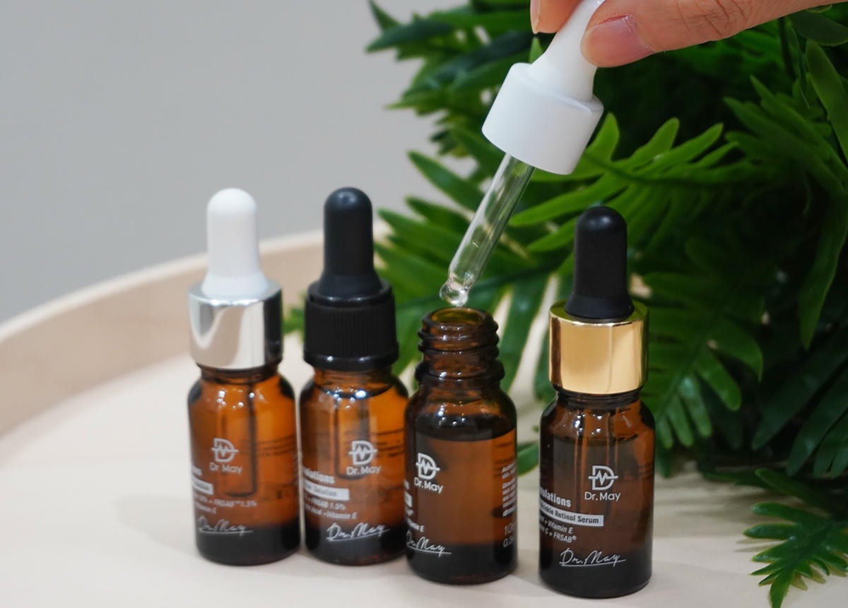 Dr.May 美博士精華推薦: B3抗痘精華、AIO美白精華 Dr.May美博士,dr.may美博士評價,四大精華,B3抗痘精華,AIO美白精華,ACE撫紋精華,MA杏仁酸精華,無水精華,美博士好用嗎,杏仁酸,微酸保養,秒白精華,美博士專利成分,保養品推薦,煥膚精華推薦,精華液推薦,抗痘,美白,淡斑,粉刺,抗老