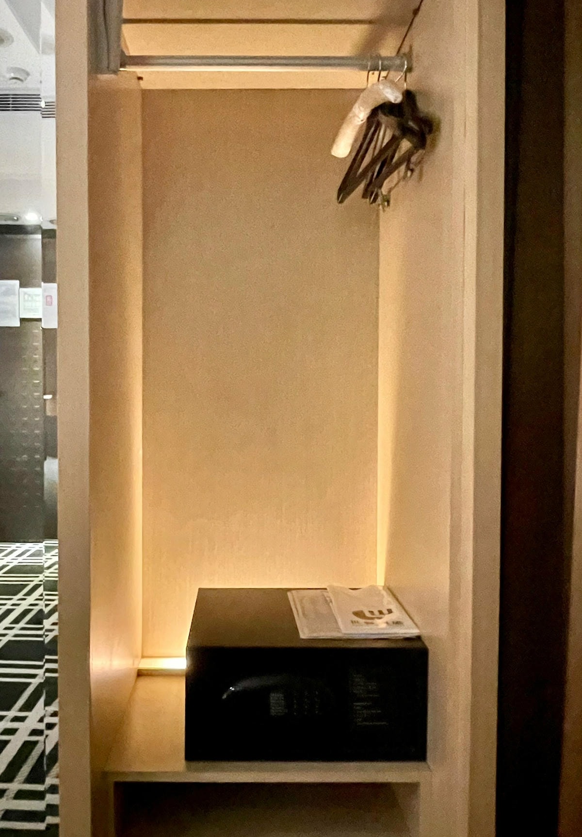 台中北屯區住宿推薦 台中世聯商旅 日式管理 附停車場 交通便