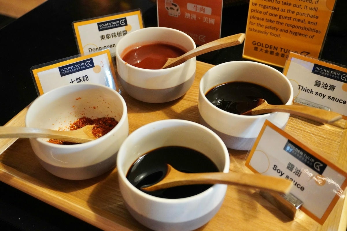 台中震大鬱金香酒店 泰國美食節一泊二食 酸辣甜泰美味料理..