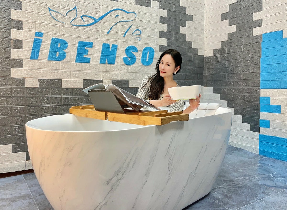 獨立式浴缸推薦 iBenso采誼國際彩繪浴缸 便於安裝清潔