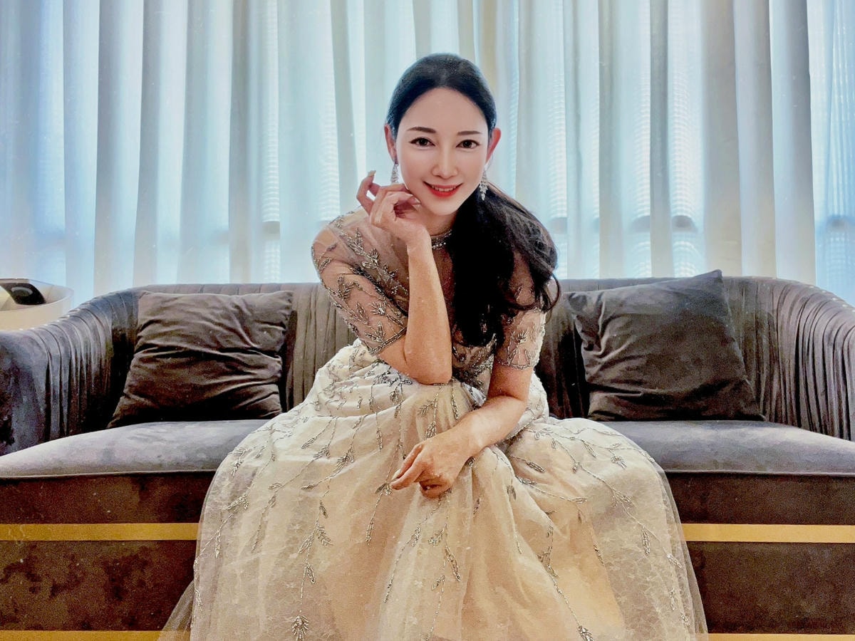 Your Love 侑樂精品禮服 台中媽媽禮服出租 婚宴禮服 Your Love 侑樂精品禮服 台中媽媽禮服出租 婚宴禮服