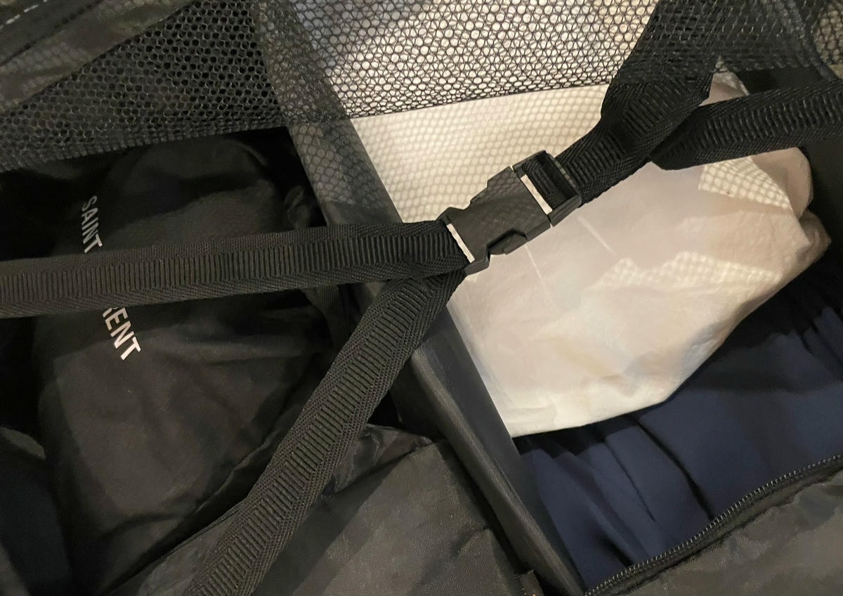 入手Doris極o能裝行李箱系列 24吋適合45天旅程 五