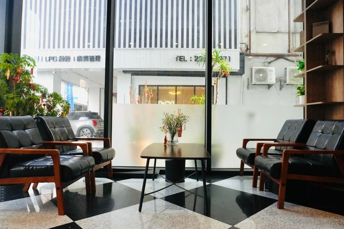 國旅真的很貴嗎?【台中東旅 X 千歲月足體養生工坊】台中火車