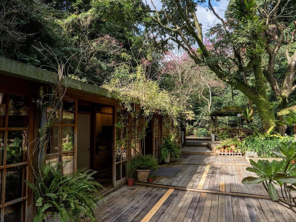 陽明山溫泉美食餐廳 絹絲谷SPA休閒會館 賞花+泡湯+戶外美 陽明山溫泉美食餐廳 絹絲谷SPA休閒會館 賞花+泡湯+戶外美