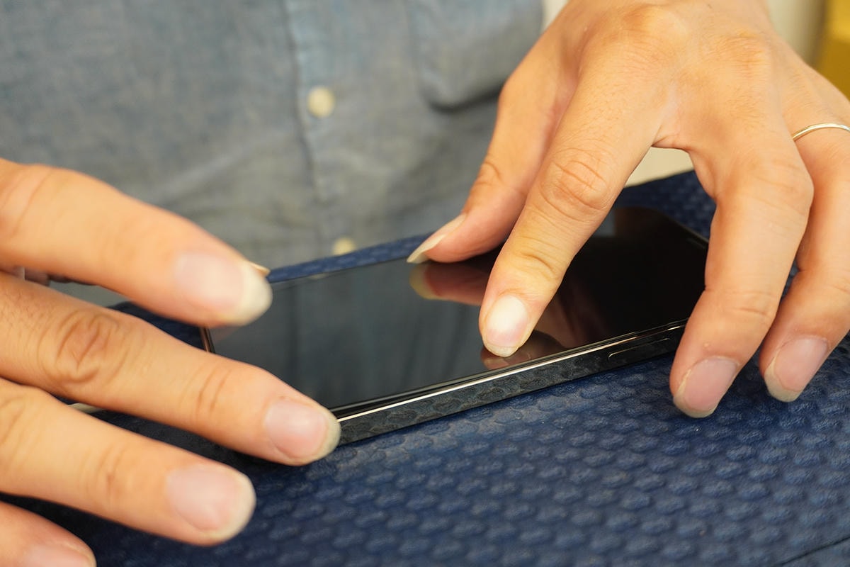 藍光盾保護貼推薦iPhone12PRO抗藍光保護貼獲得SG
