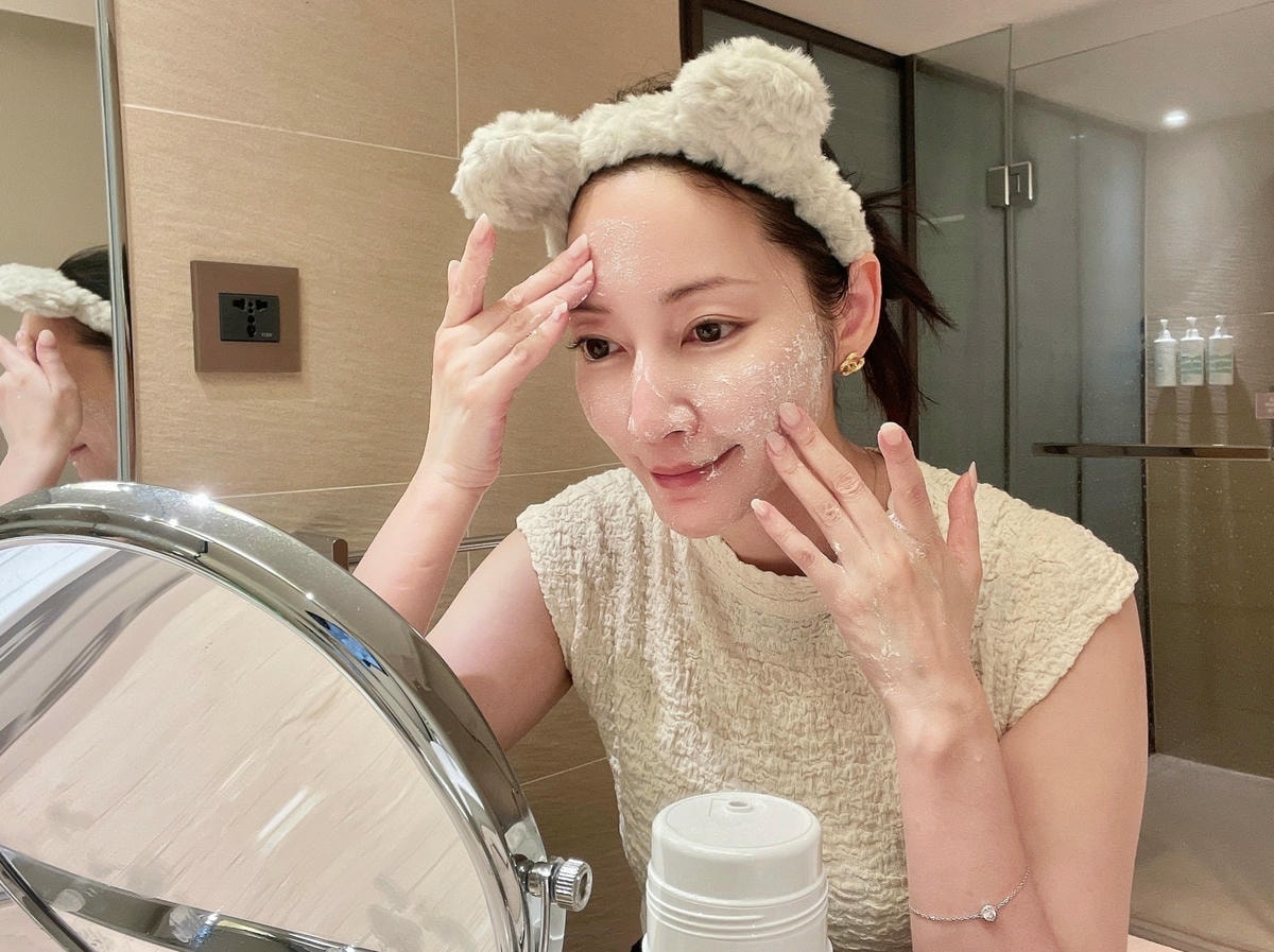 德卡dermalogica掃黃提亮三部曲!  STEP 1 