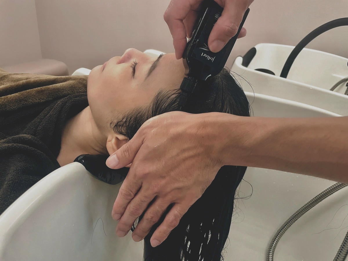 夏季頭皮油悶好不舒服? 台北頭皮SPA EDNA頭皮蘊養中心