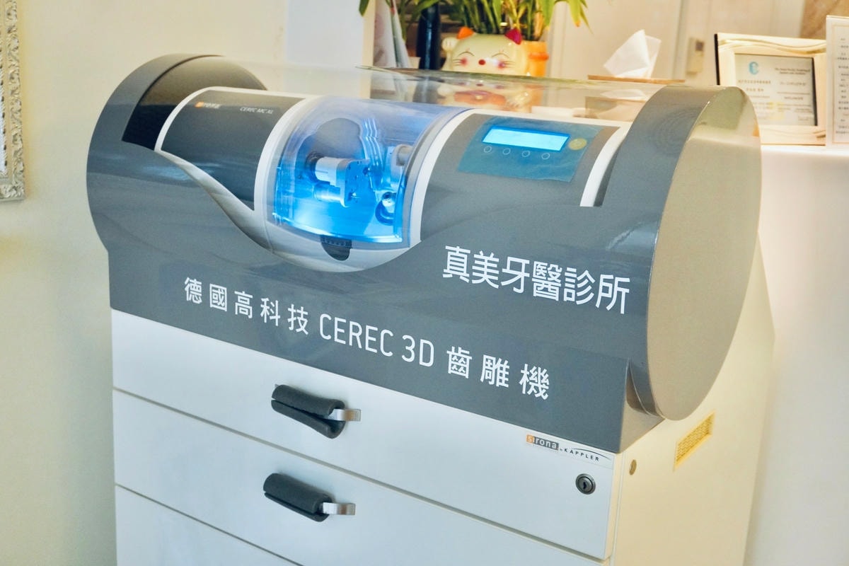 竹北牙齒美容推薦-真美舒眠植牙中心 專業美容牙科醫師-廖秦儀 微笑曲線,舒眠植牙, All on 4