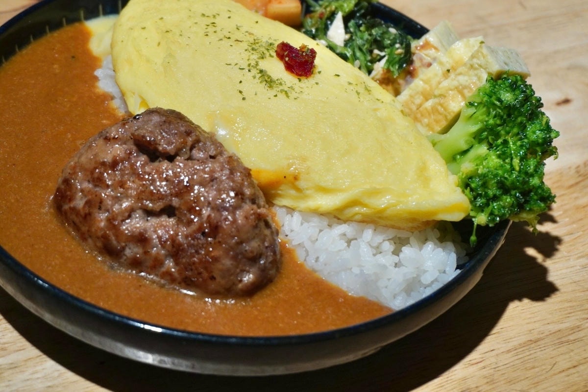 新莊喜歡咖哩 Love Curry 中港店 以天然食材細心熬