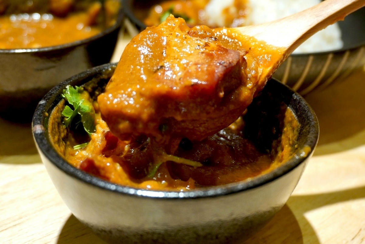 新莊喜歡咖哩 Love Curry 中港店 以天然食材細心熬