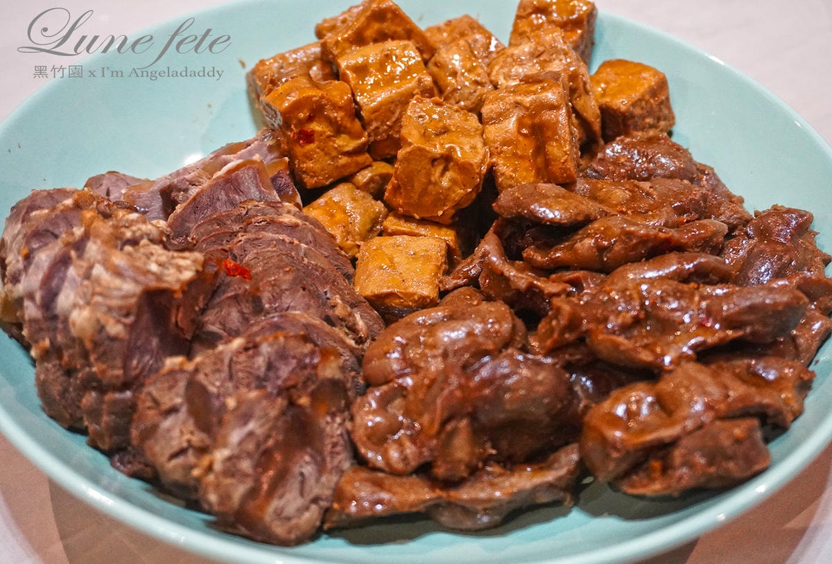 [彰化美食] 黑竹園滷味 飄香40年的超人氣伴手禮!台視、中