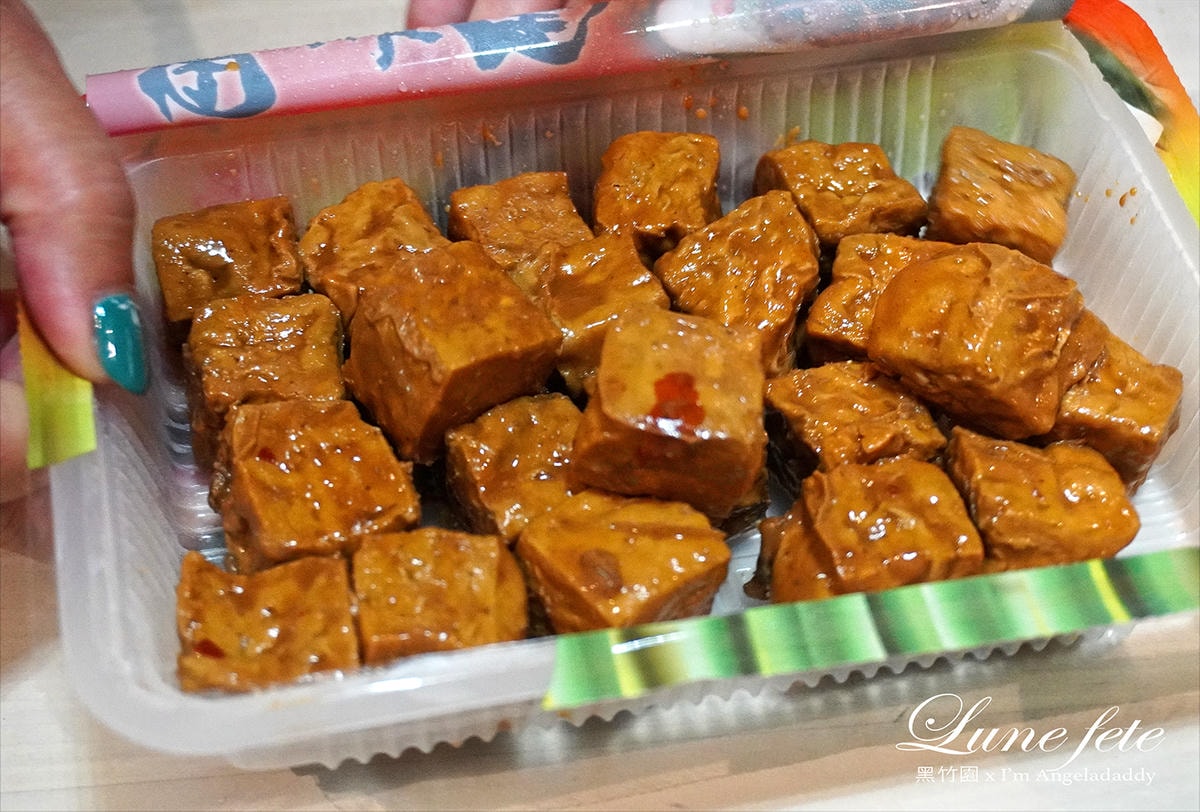 [彰化美食] 黑竹園滷味 飄香40年的超人氣伴手禮!台視、中