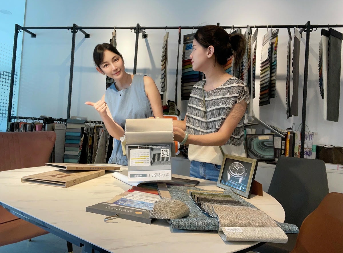 台中中友家具 3000坪展示空間 款式風格超多 不定時出清折 台中中友家具 3000坪展示空間 款式風格超多 不定時出清折