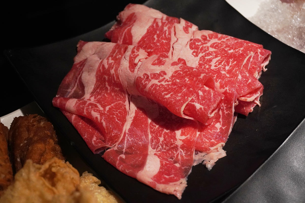 辛殿信義搬家囉! 辛殿麻辣鍋 台北最難訂的麻辣鍋吃到飽 內用