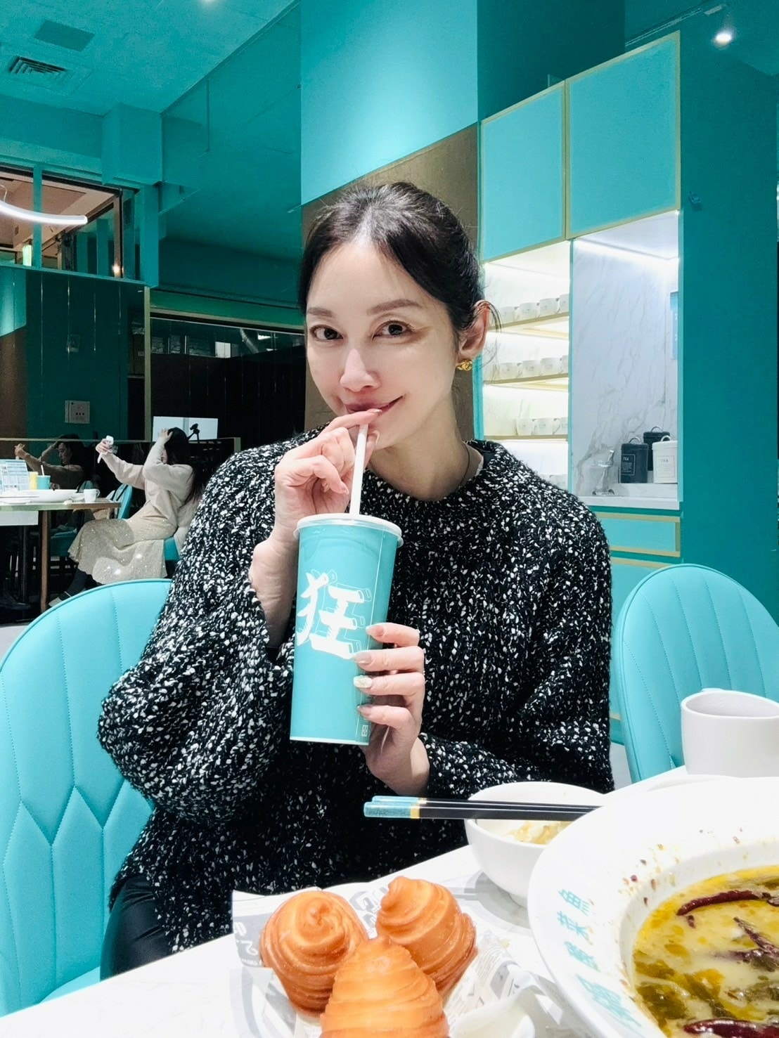 [2025西門美食推薦] 狂一鍋酸菜魚西門店 TIFFANY