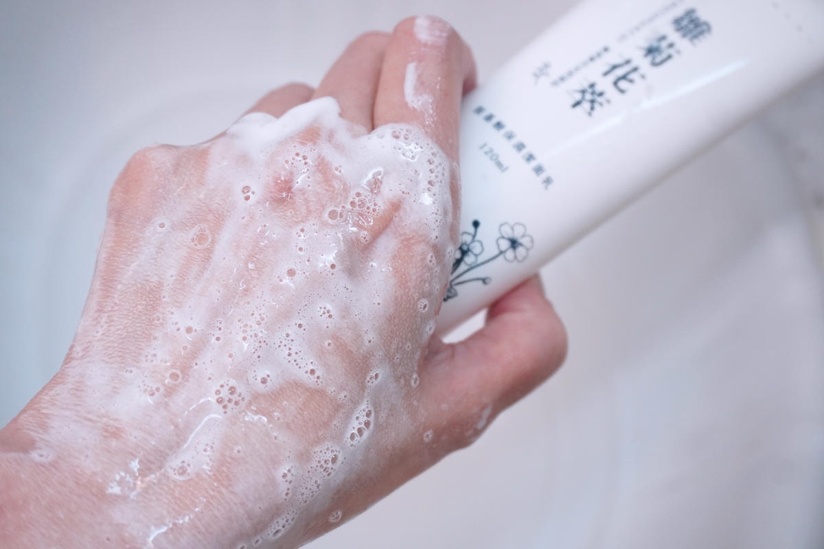 【胺基酸洗面乳推薦】女子NVZI雛菊花萃開箱彈潤原生肌從洗 【胺基酸洗面乳推薦】女子NVZI雛菊花萃開箱彈潤原生肌從洗
