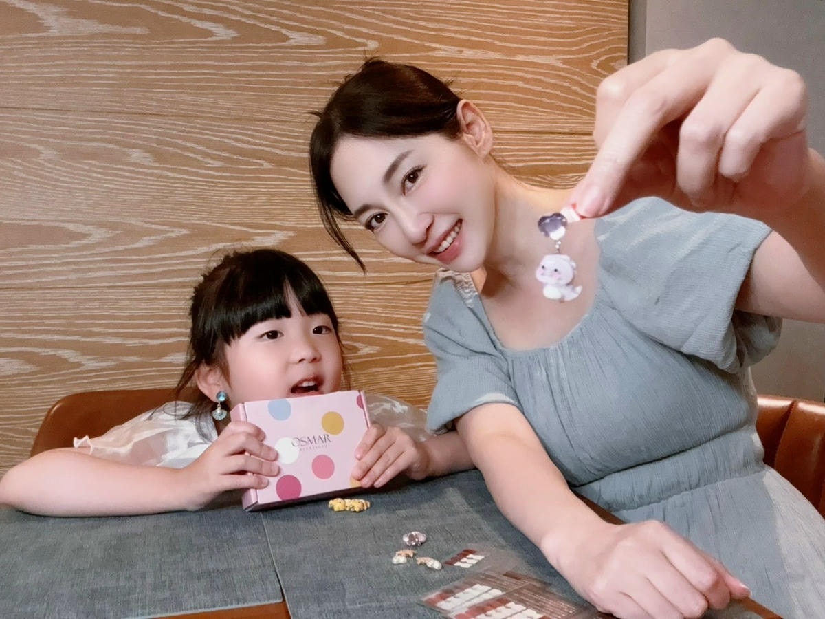 無耳洞也能輕鬆變美!OSMAR 絢彩家黏貼式耳環與磁吸項鍊的