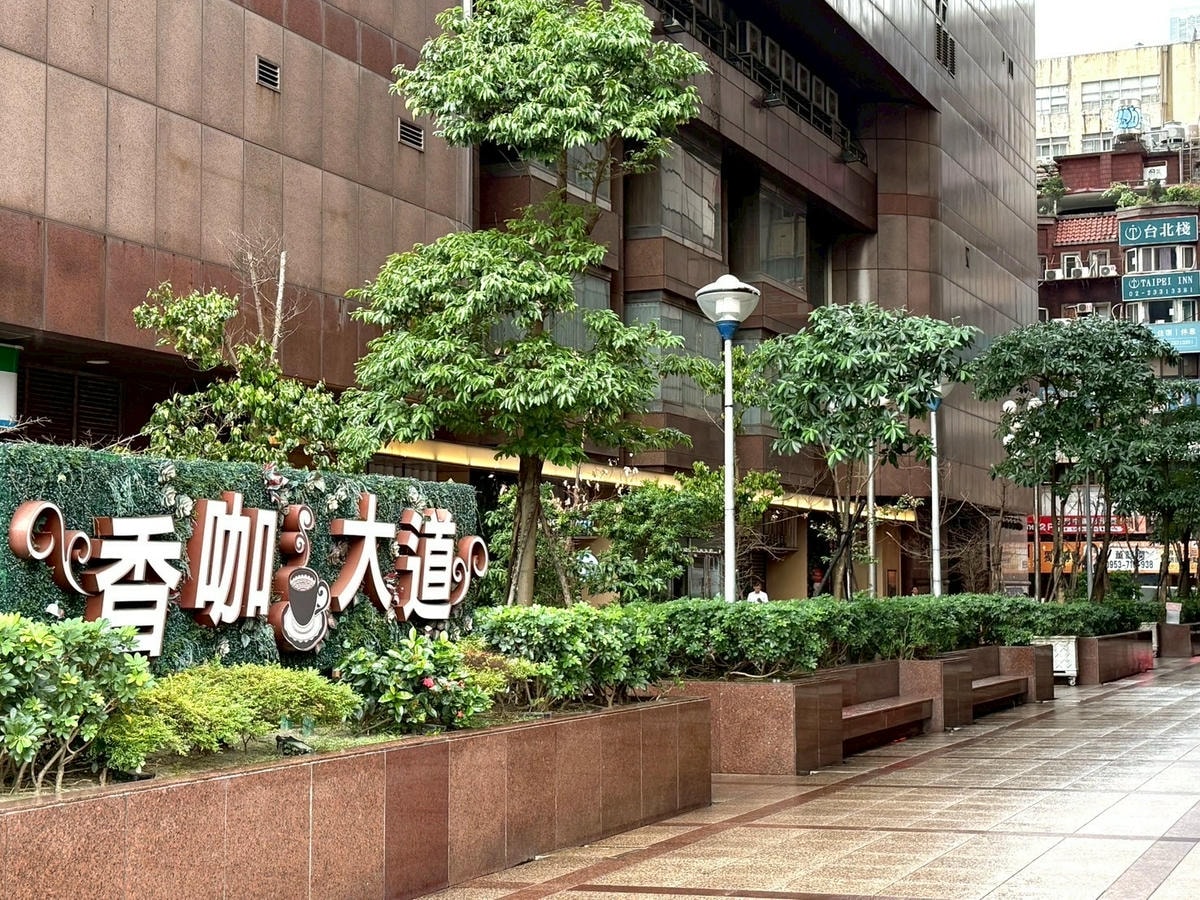 JR租借空間 北車行李寄放首選行李寄放免煩惱 專人客服可線上 JR租借空間 北車行李寄放首選行李寄放免煩惱 專人客服可線上