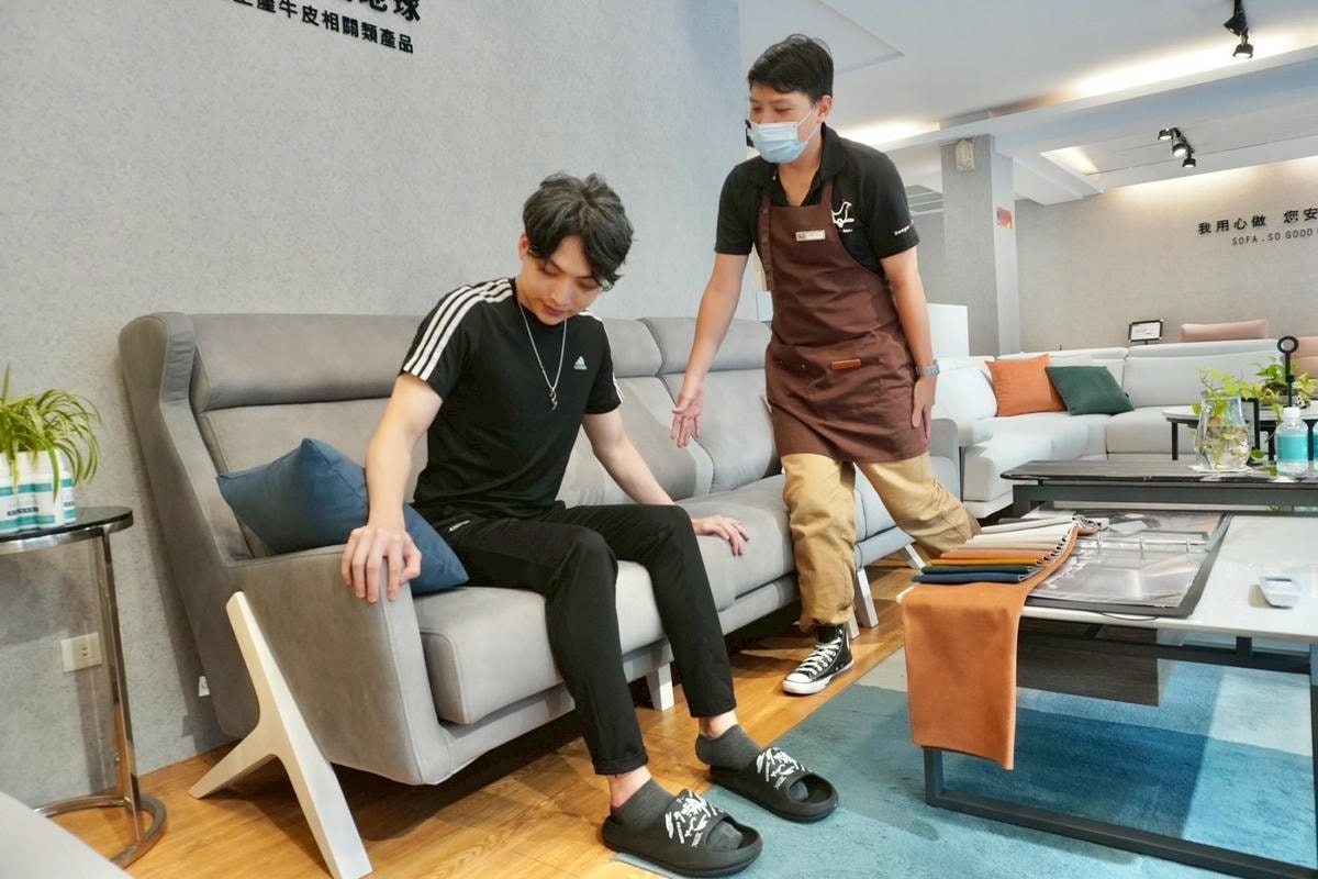 【台北沙發推薦】坐又銘羅斯福門市  小資族小宅族必看!客製