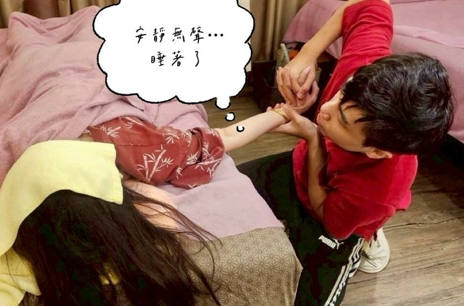 板橋按摩推薦-山本主體養生會館 獨家專利水晶泥泡腳30分鐘+