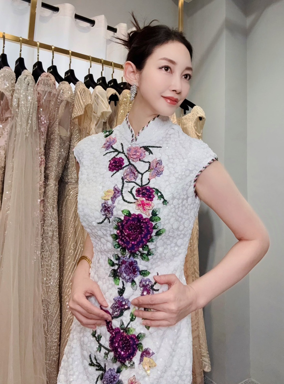 禮服推薦侑樂精品禮服高雄館 一日店長棠小璇 2025-20 禮服推薦侑樂精品禮服高雄館 一日店長棠小璇 2025-20