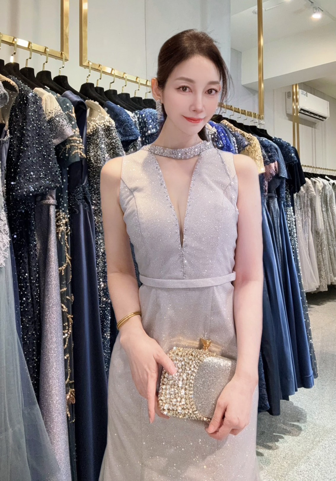 禮服推薦侑樂精品禮服高雄館 一日店長棠小璇 2025-20 禮服推薦侑樂精品禮服高雄館 一日店長棠小璇 2025-20