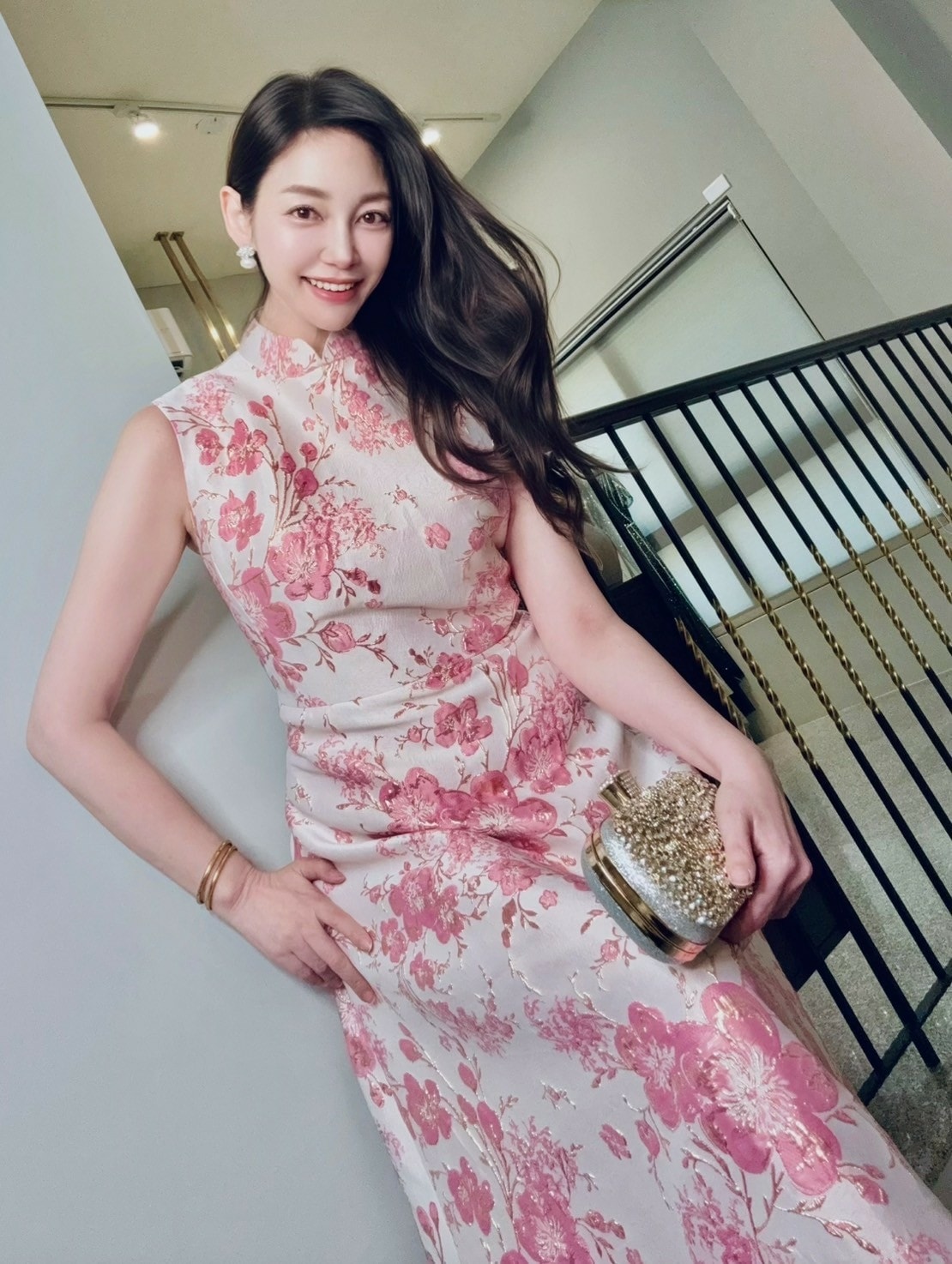 禮服推薦侑樂精品禮服高雄館 一日店長棠小璇 2025-20 禮服推薦侑樂精品禮服高雄館 一日店長棠小璇 2025-20