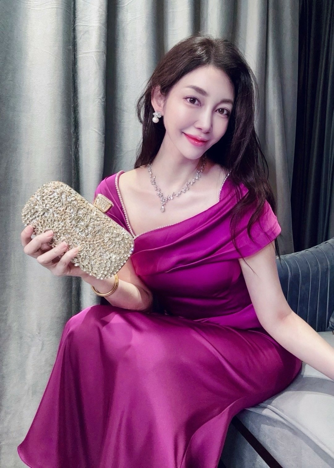 禮服推薦侑樂精品禮服高雄館 一日店長棠小璇 2025-20 禮服推薦侑樂精品禮服高雄館 一日店長棠小璇 2025-20