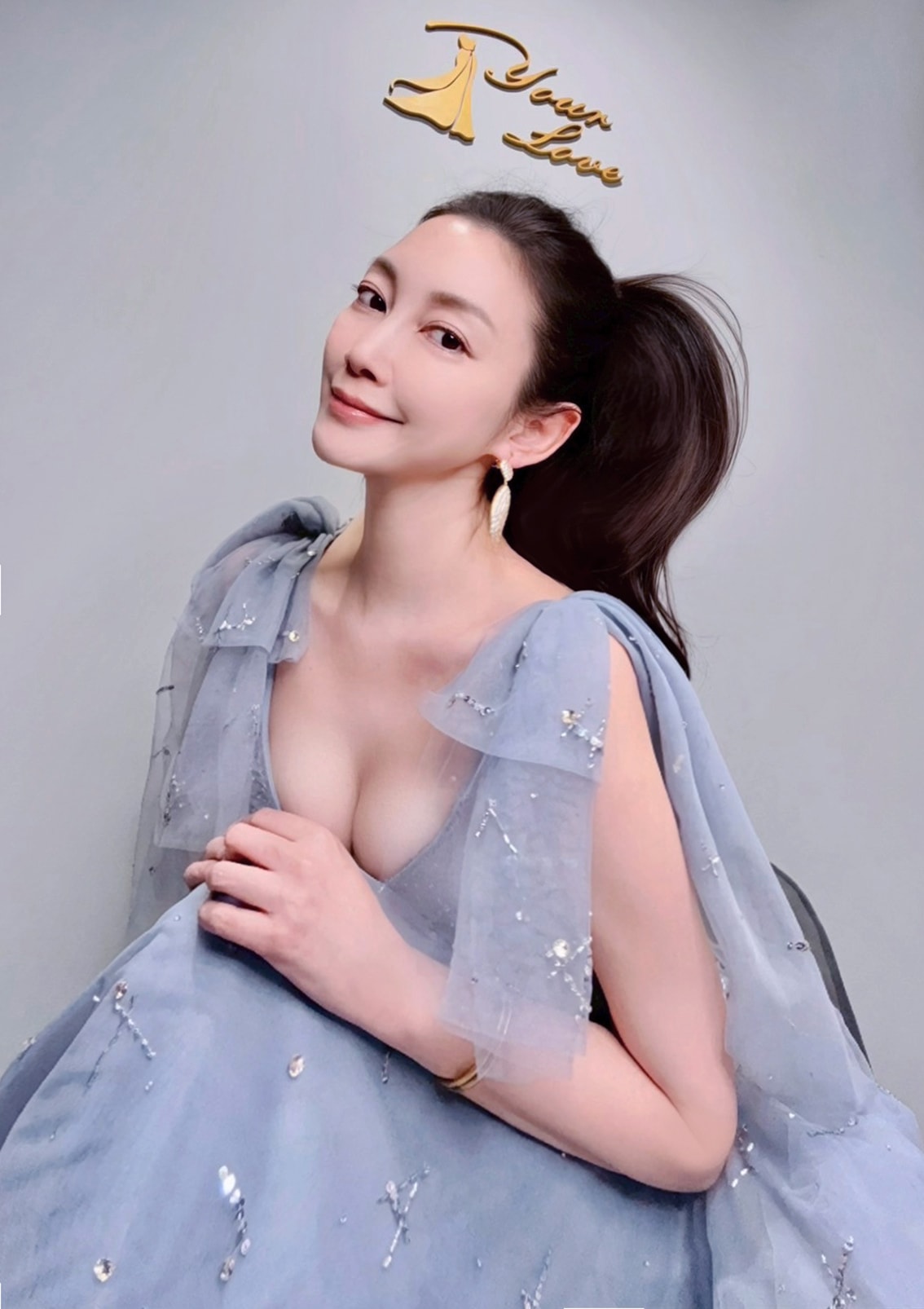 禮服推薦侑樂精品禮服高雄館 一日店長棠小璇 2025-20 禮服推薦侑樂精品禮服高雄館 一日店長棠小璇 2025-20