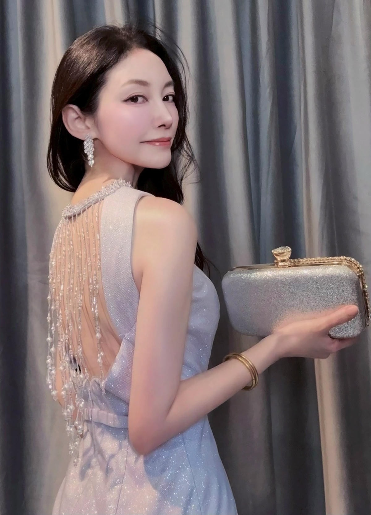禮服推薦侑樂精品禮服高雄館 一日店長棠小璇 2025-20 禮服推薦侑樂精品禮服高雄館 一日店長棠小璇 2025-20